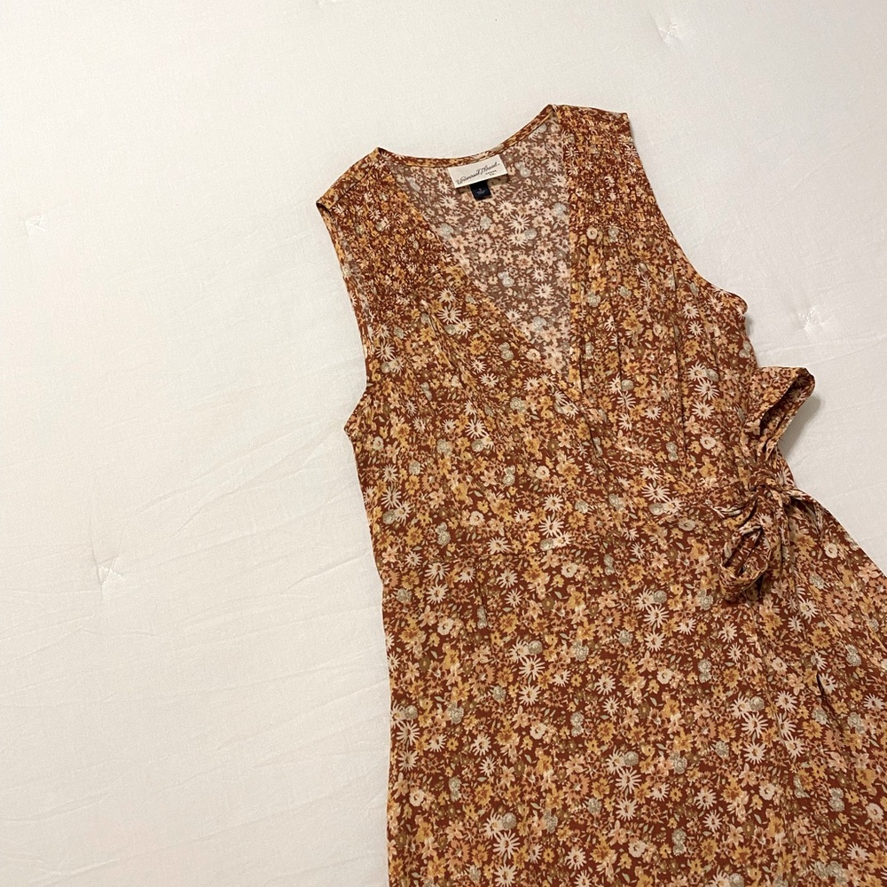 UNIVERSAL THREAD Sleeveless Floral Wrap Dress